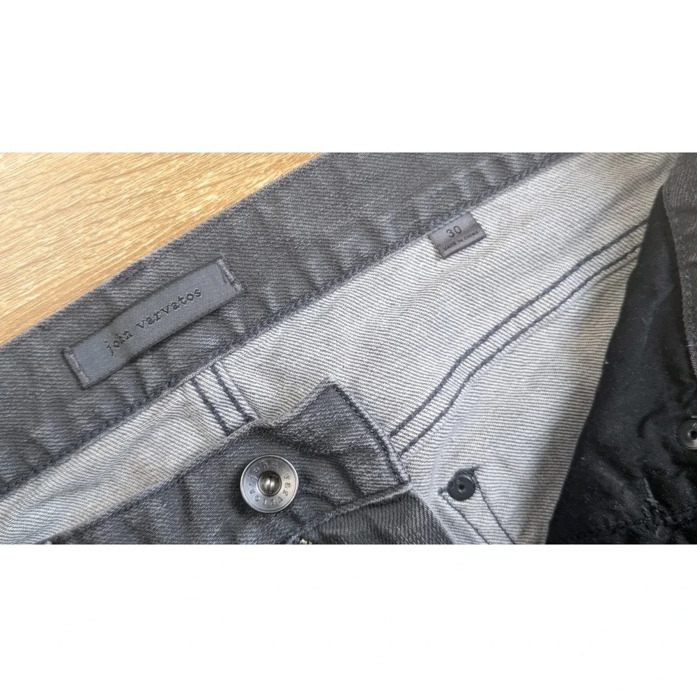 John Varvatos product pair
